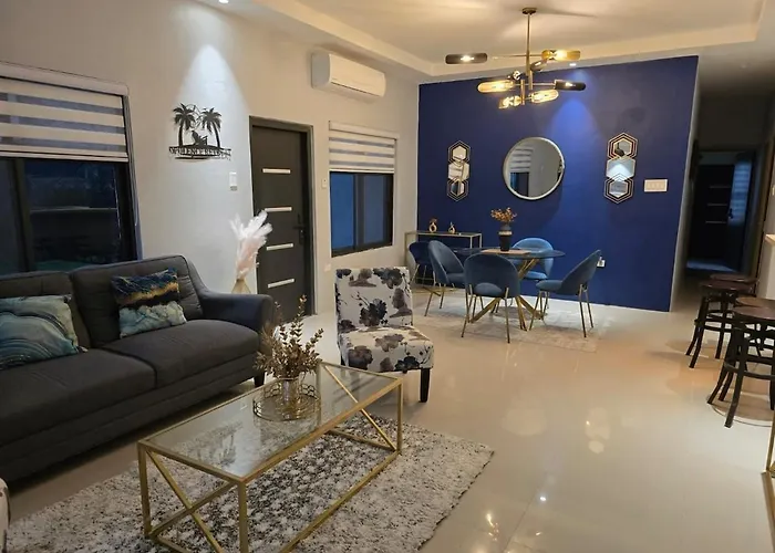 Holiday home Opulence Retreat *